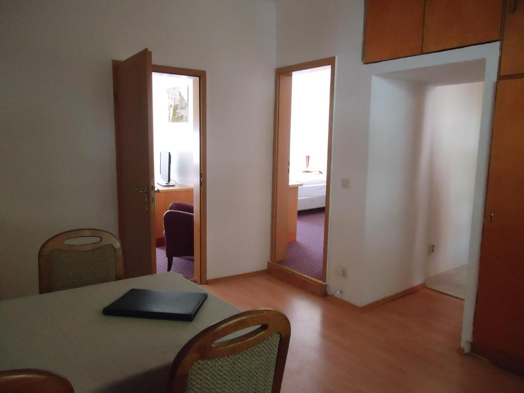 Hotel Schweizer Hof Halle  Room photo