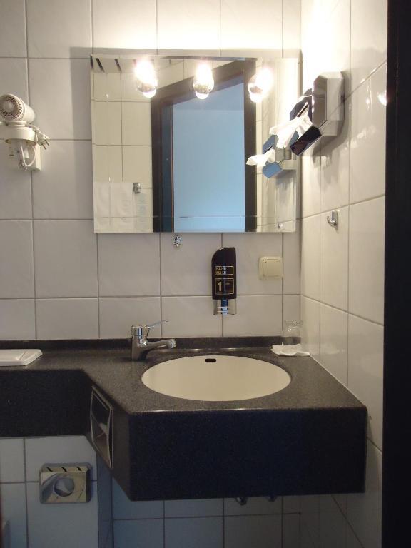 Hotel Schweizer Hof Halle  Room photo