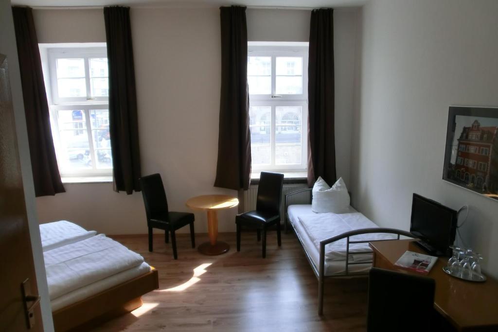Hotel Schweizer Hof Halle  Room photo