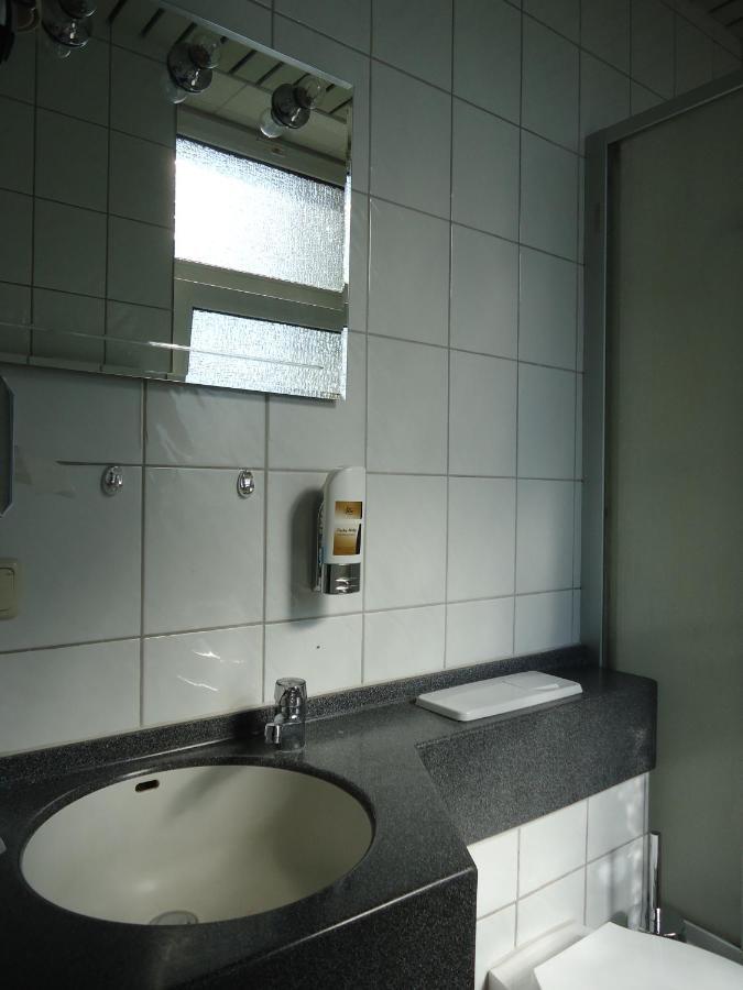 Hotel Schweizer Hof Halle  Room photo
